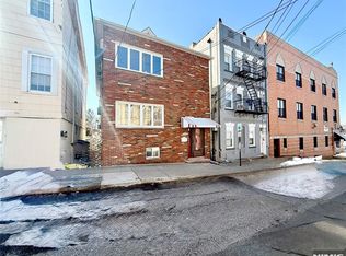 54 Spring St, Lodi, NJ 07644