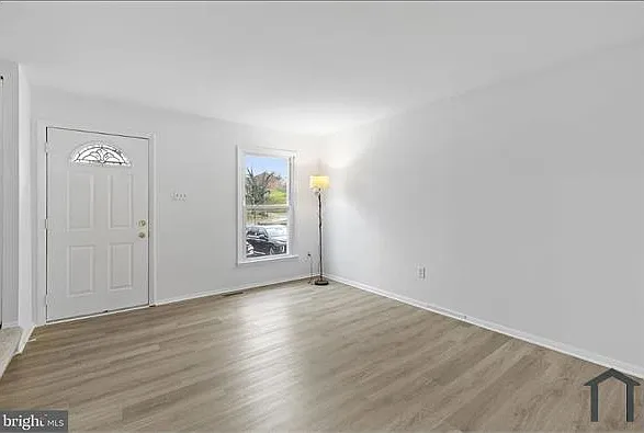 26 Coatsbridge Ct — Photo 1