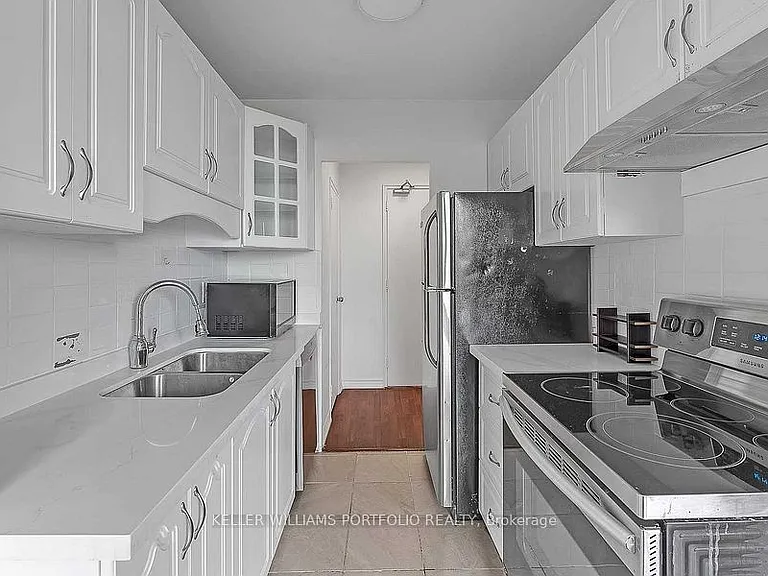 921 Midland Ave #704 — Photo 12