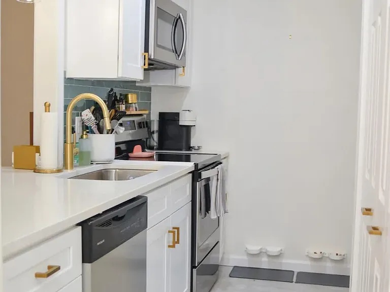 33 Foran Rd #9 — Photo 10