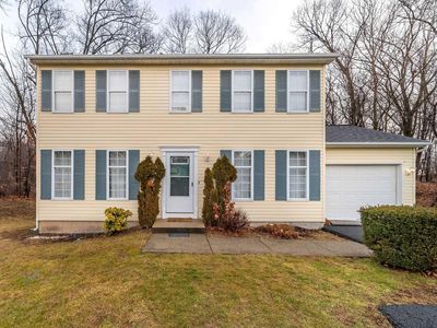 20 WALDORF Place, Poughkeepsie, NY, 12601