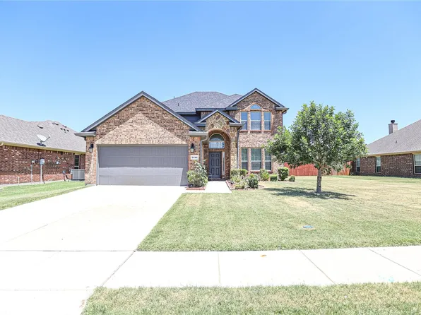 2182 Liriope Ln, Waxahachie, TX 75165
