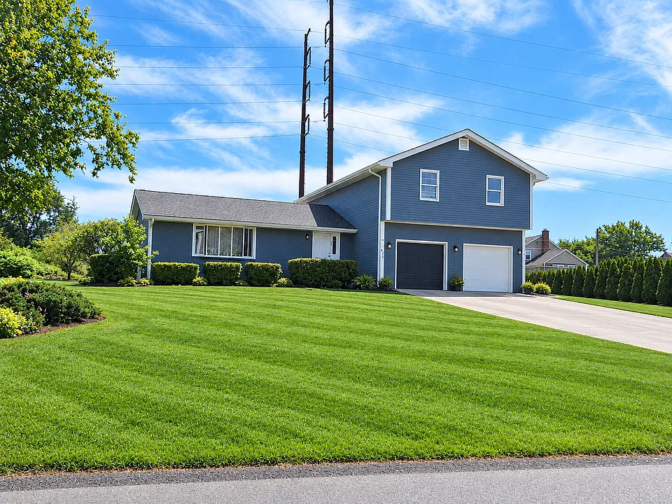 179 Hilltop Dr