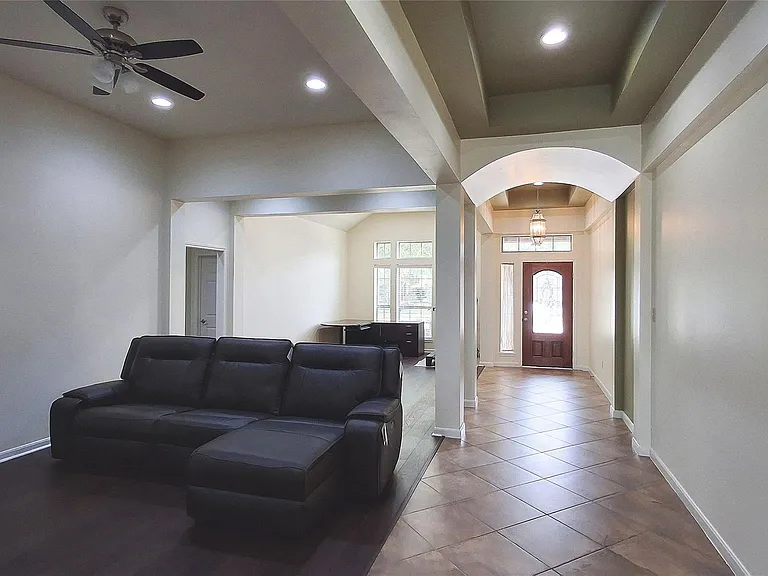 10615 Cortland Ridge Ln — Photo 8