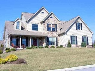 21 Bridgeport Dr, Mechanicsburg, PA 17050