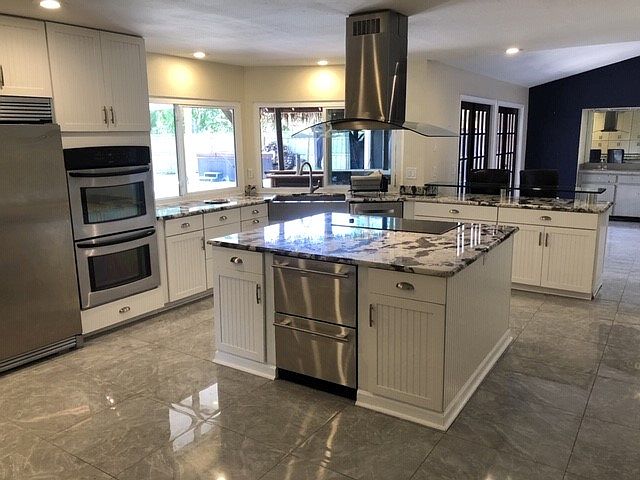 Gorgeous updated kitchen