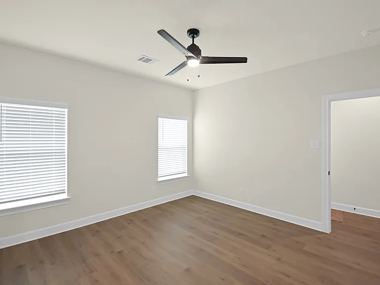 1211 Princeton Hts — Photo 11