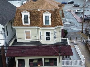 21-21A Princess St, Wakefield, MA 01880