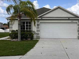 6840 Aramon Ct, Wesley Chapel, FL 33545