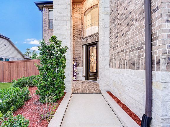 4th image of 14017 Northline Lake Dr