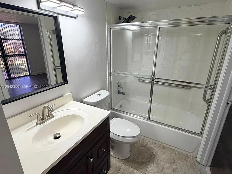 11780 SW 18th St #213 — Photo 3