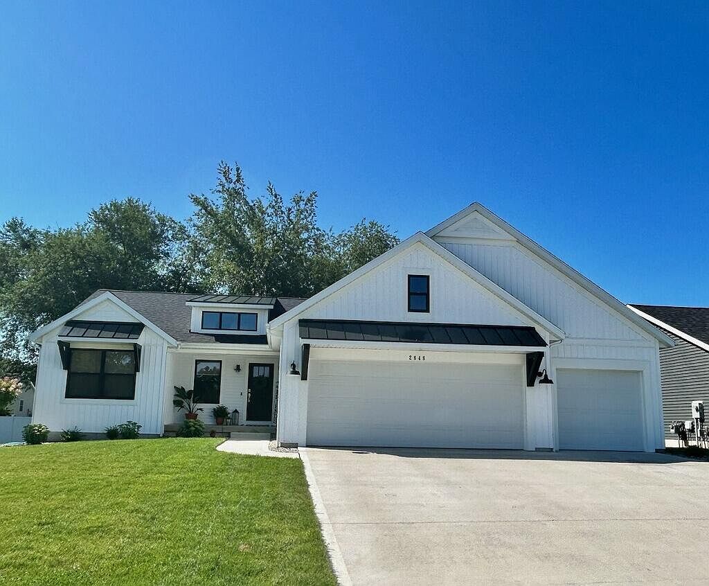 6657 Delia Dr, Hudsonville, MI 49426 MLS 23032406 Zillow