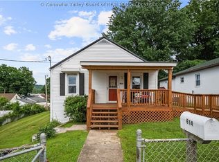614 Abney St, Saint Albans, WV 25177