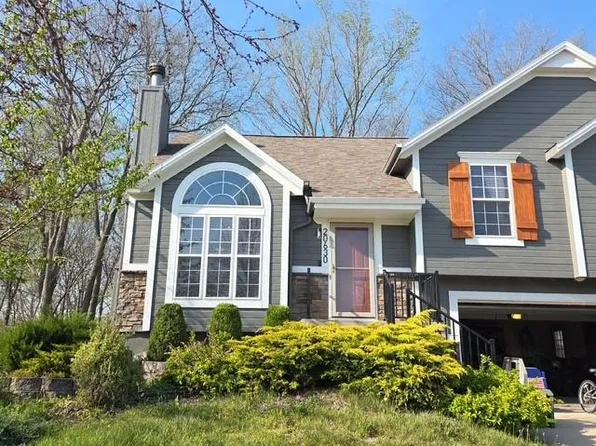 20630 W 219th Ter, Spring Hill, KS 66083