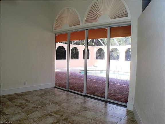 5th image of 5891 Napa Woods Way