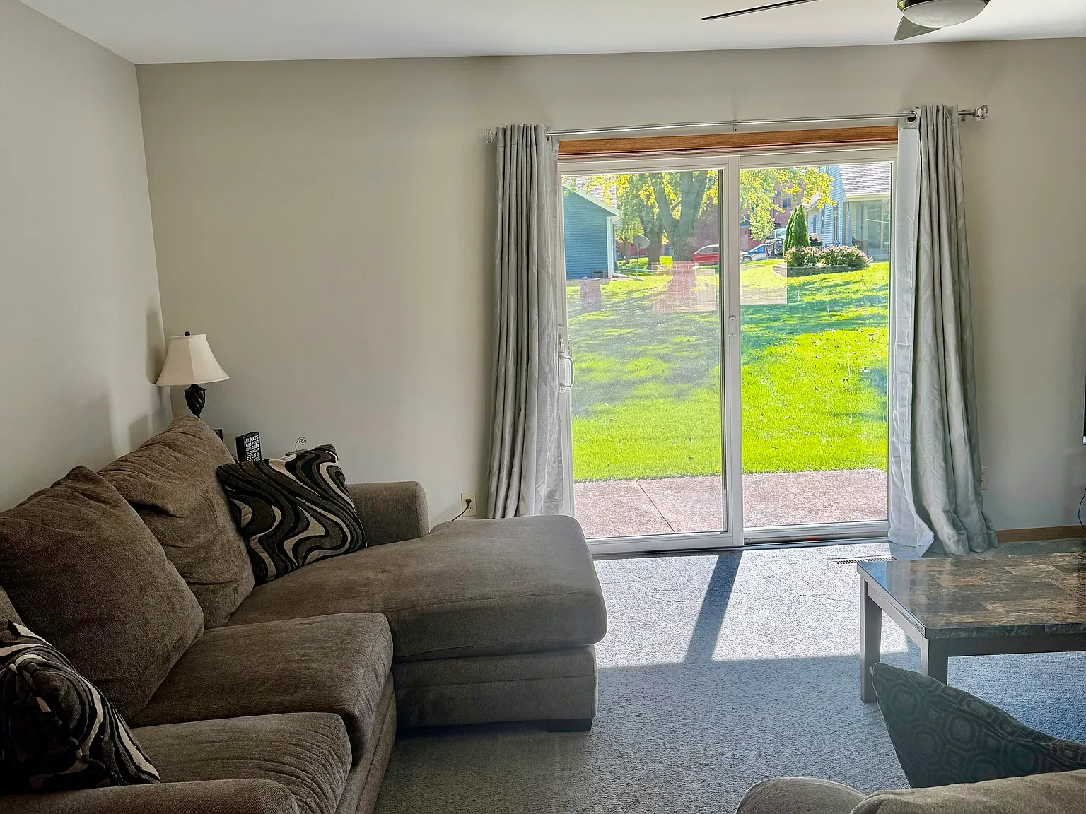 2 bed, 1750 sqft, $2,500 — Photo 4