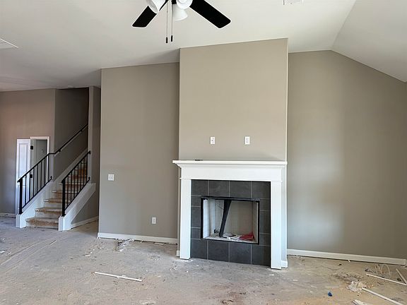 3rd image of 114 Saint Andrews Dr