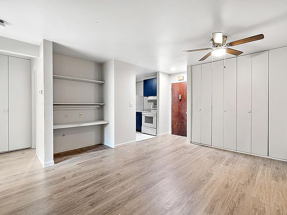 3rd image of 416 Perrin St APT 103