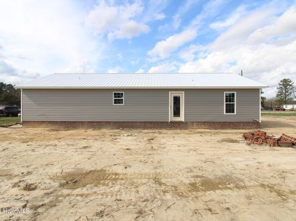 729 Tracy Road, Deep Run, NC 28525