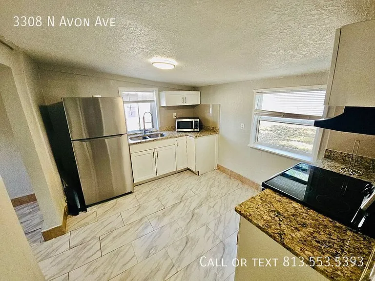 3308 N Avon Ave — Photo 10