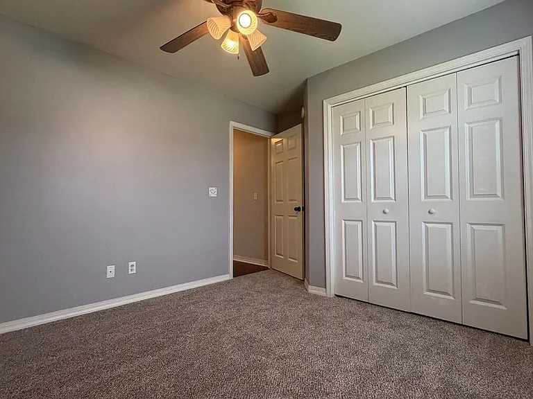 240 Beasley Dr — Photo 12