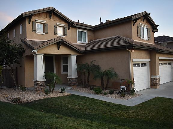 2nd image of 39616 Meadow View Cir