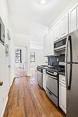 1st image of 121 Madison Ave APT 5M