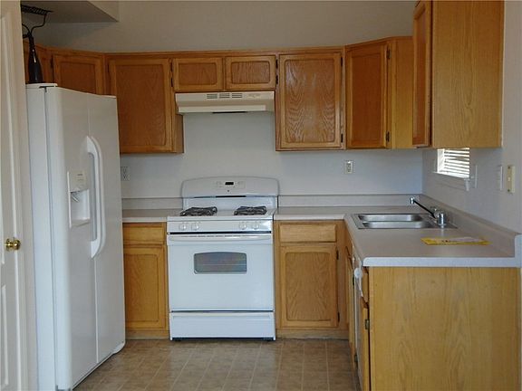 2nd image of 7436 Luz De Lumbre Ave