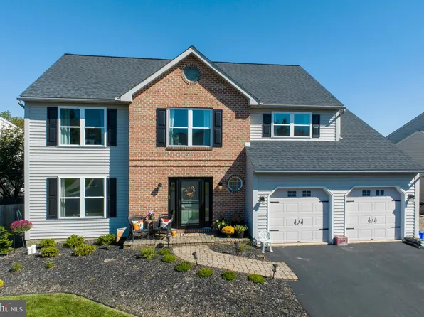 99 Micklitz Dr, Pottstown, PA 19464