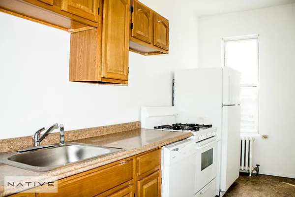 Rented by Native Real Estate LLC | media 16