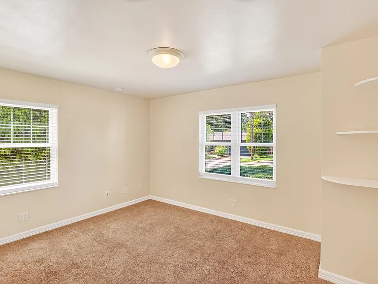 1414 NE 109th Ave #A — Photo 12