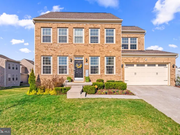 10300 Galaxy View Ln, Lanham, MD 20706