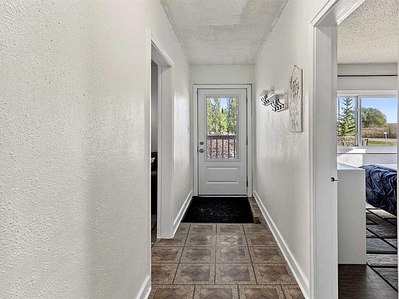 2nd image of 105 3rd Ave NW