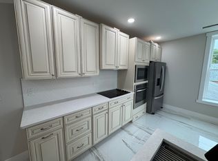 7 Market St, Frederica, DE 19946