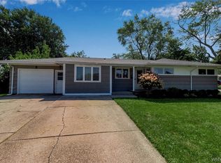58 Koenig Cir, Tonawanda, NY 14150