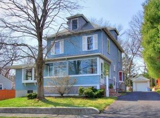 73 Pleasant St, Needham, MA 02492