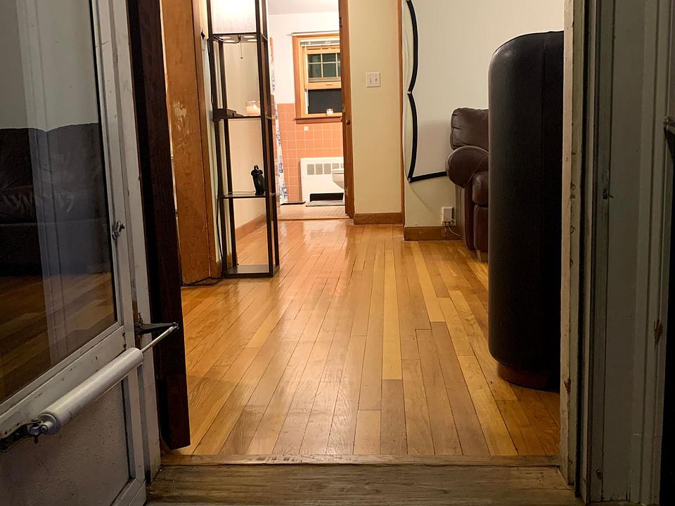 Welcome! Easy access to home on ground floor