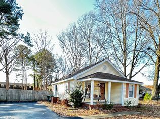 794 Old Oyster Point Rd, Newport News, VA 23602