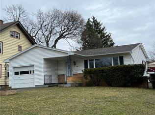 117 Vinton Rd, Rochester, NY 14622