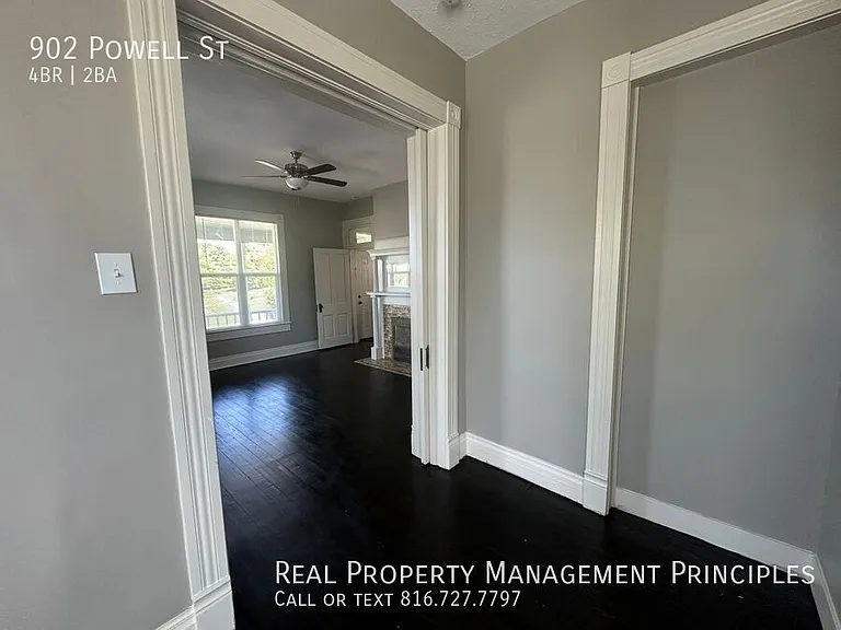 902 Powell St — Photo 9