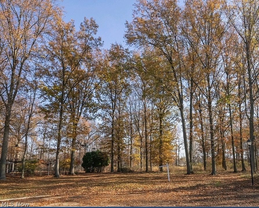 1st image of V/l Rosecliff Dr