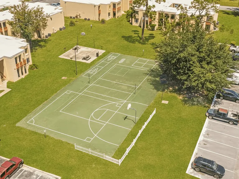 Aztec Villa Apartments — Photo 7