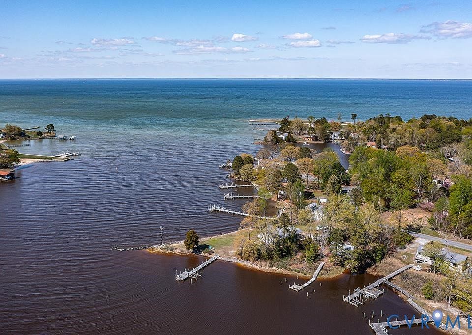 1st image of 85 Circle Dr