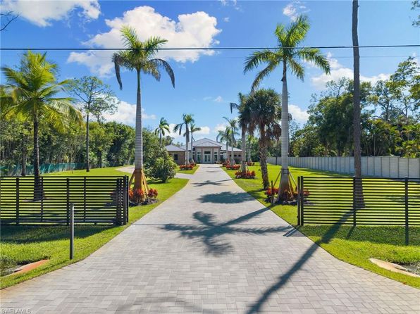7040 Sable Ridge LN, NAPLES, FL 34109