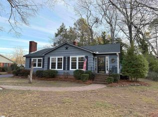 720 Calvert Ave, Clinton, SC 29325