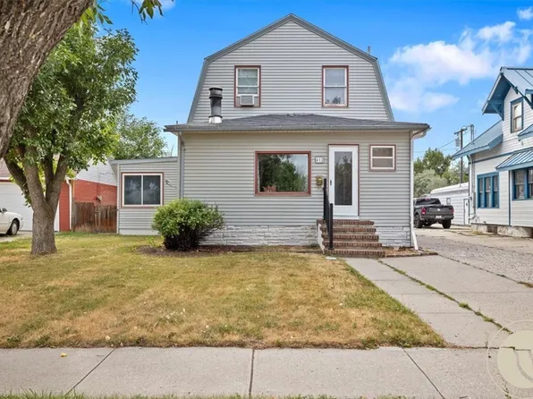412 N Crawford Ave, Hardin, MT 59034