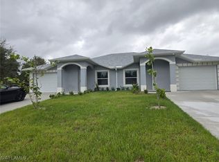 4447 30th St SW, Lehigh Acres, FL 33973