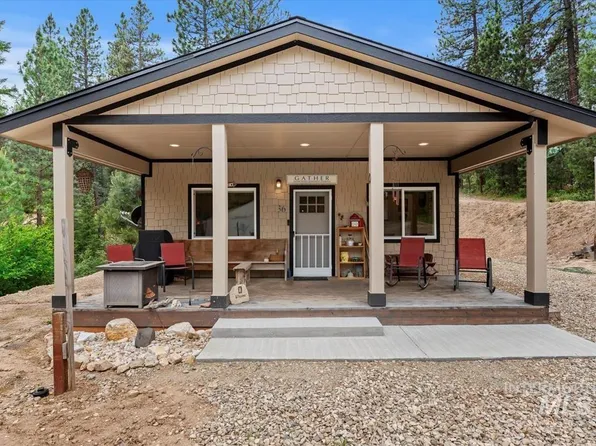 36 Happy Hollow Dr, Garden Valley, ID 83622