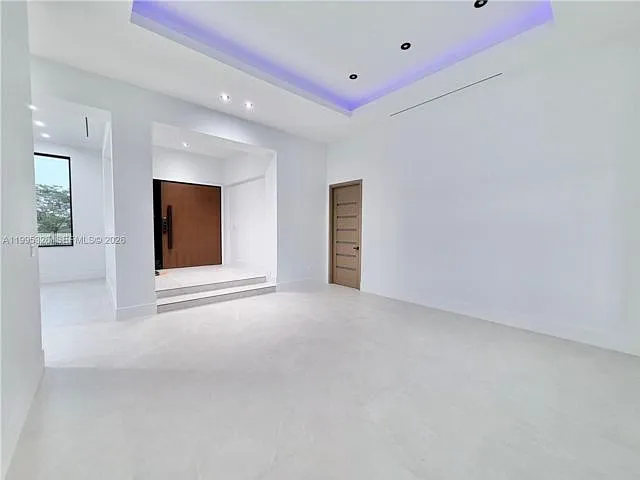 19880 SW 134th Ave — Photo 11
