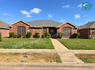 2333 Cedarwood Dr, Lancaster, TX 75134